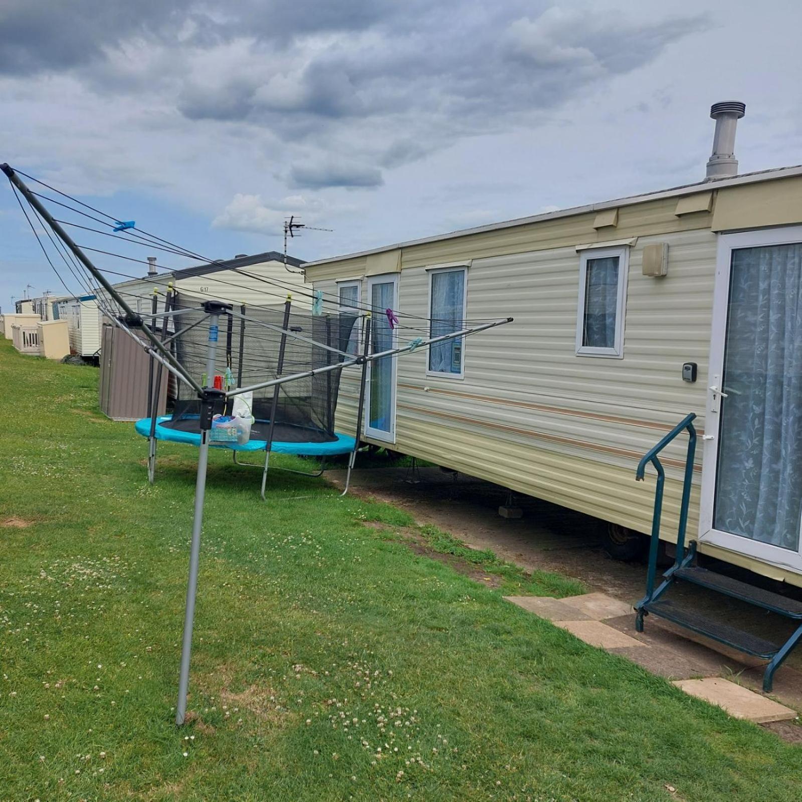 Warden Springs Caravan Park Ms16 Thornhill Road, Eastchurch,Me124Hf Sheerness Exteriér fotografie